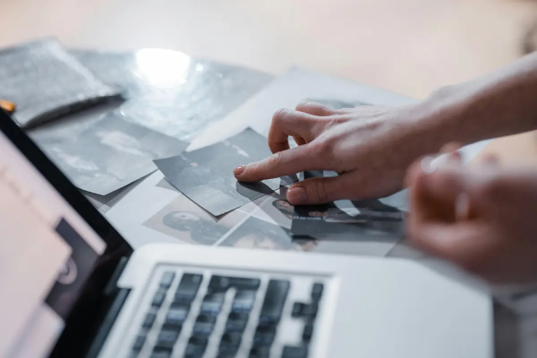 Selecting the right image types by choosing between printed photographs